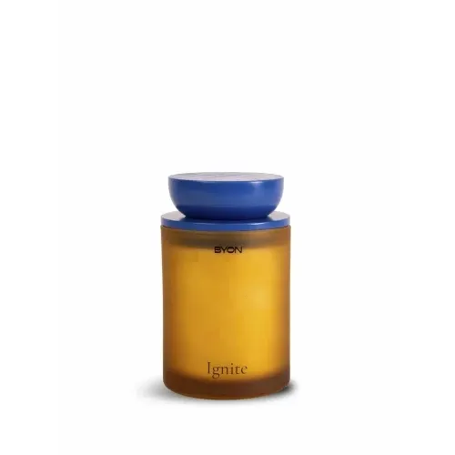 SCENTED CANDLE IGNITE 55H AMBER/BLUE - BYON